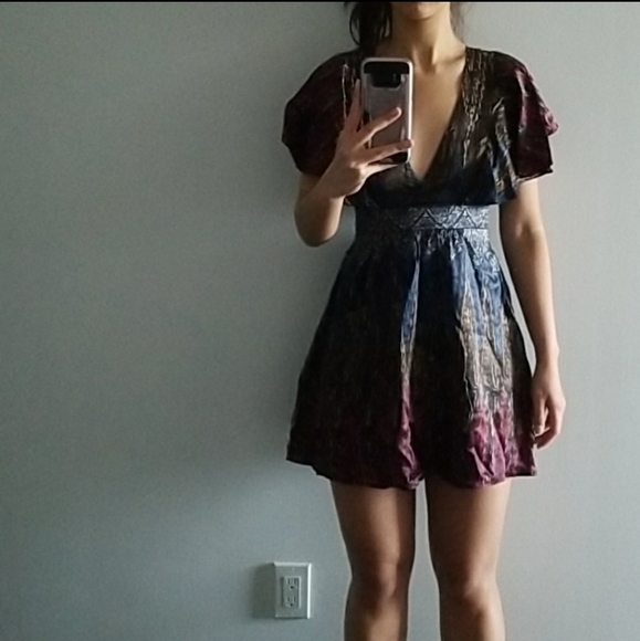 Silk fit and flare flutter sleeve mini dress - Picture 6 of 13